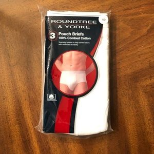 Roundtree & Yorke men’s cotton briefs